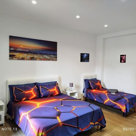 Laviko Holiday House คาตาเนีย ภายนอก รูปภาพ