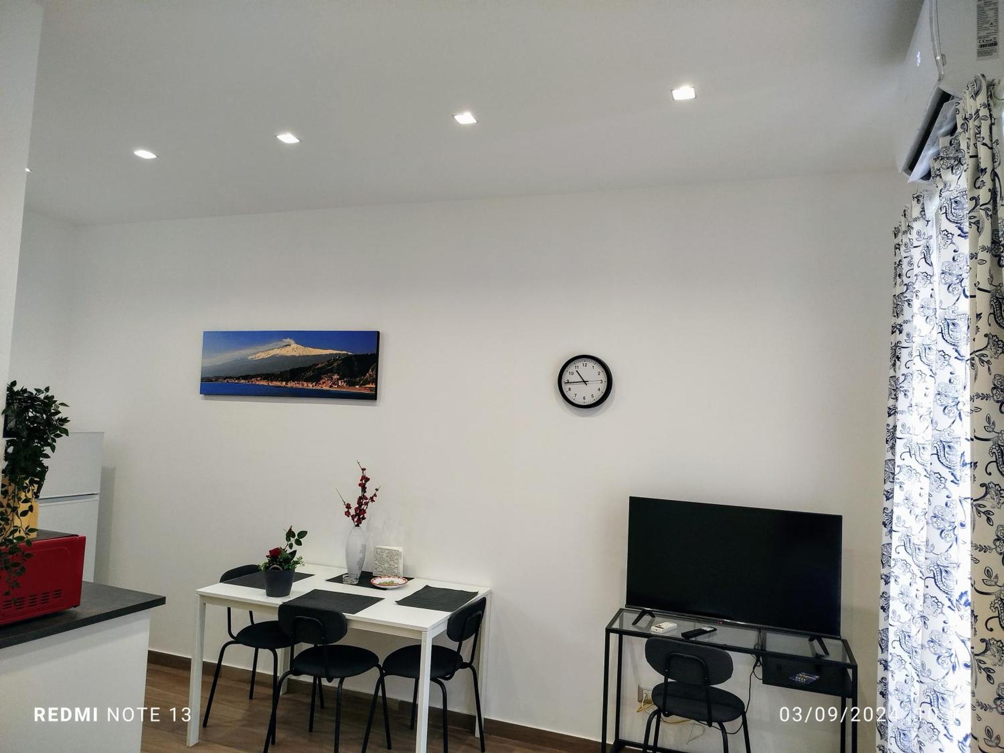 Laviko Holiday House คาตาเนีย ภายนอก รูปภาพ