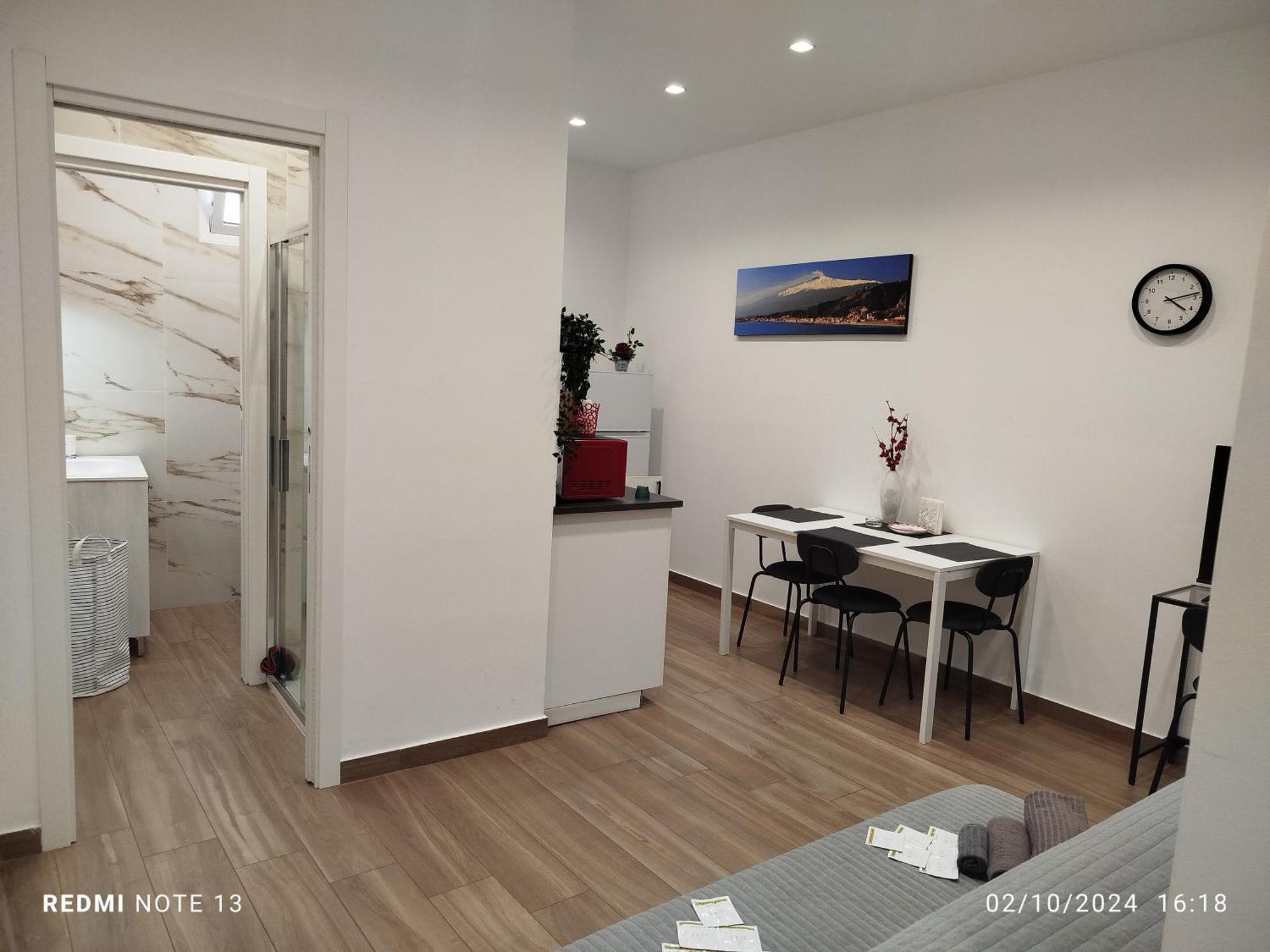 Laviko Holiday House คาตาเนีย ภายนอก รูปภาพ